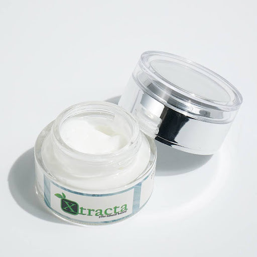 XTRACTA Defiance Retinol Facial Cream
